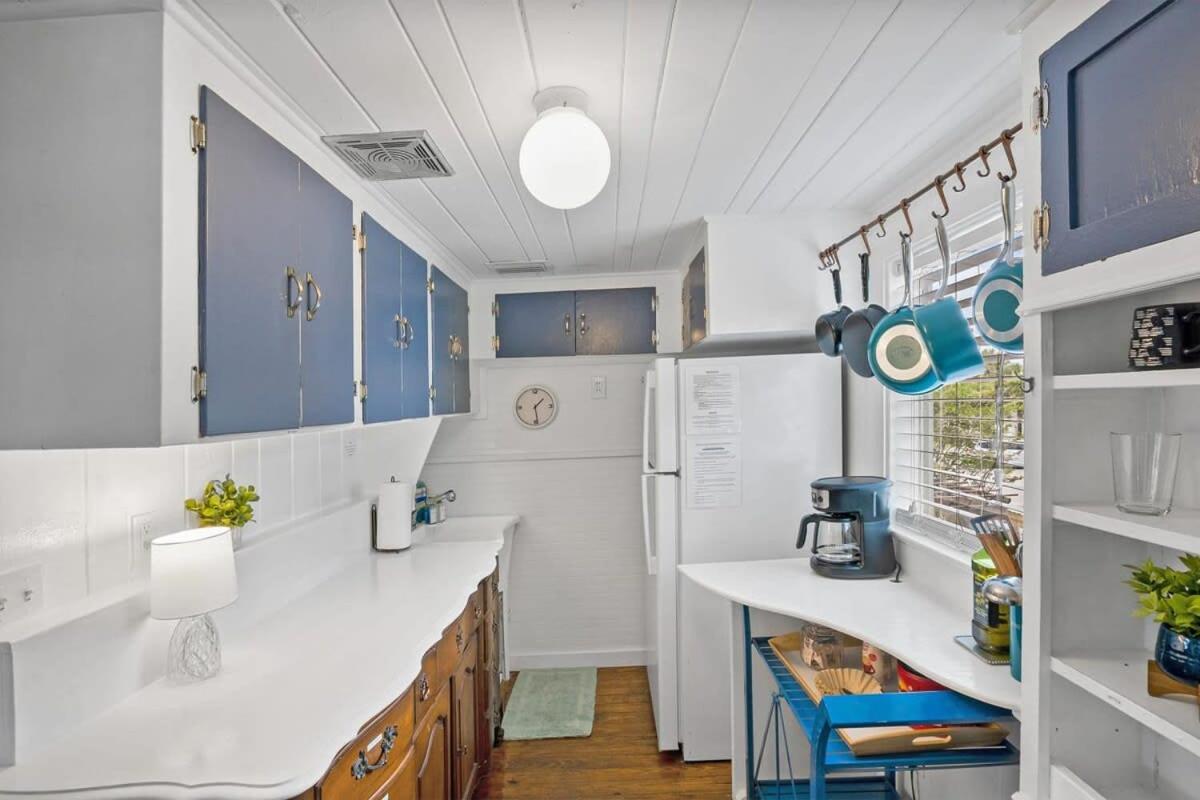 Marvelous Mermaid Bungalow, Dog-Friendly Upstairs Apt In Prime Vilano Beach St. Augustine Exterior photo